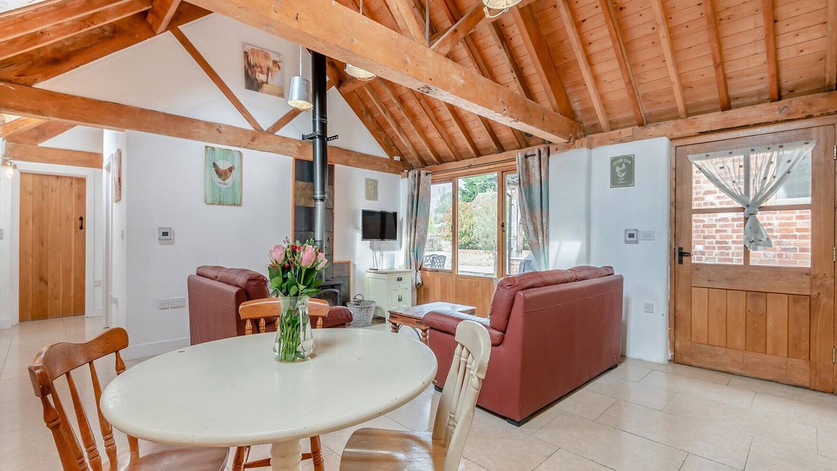 Blaisdon Cottage | 2 bedroom accommodation in Arlingham, near Frampton-on-Severn