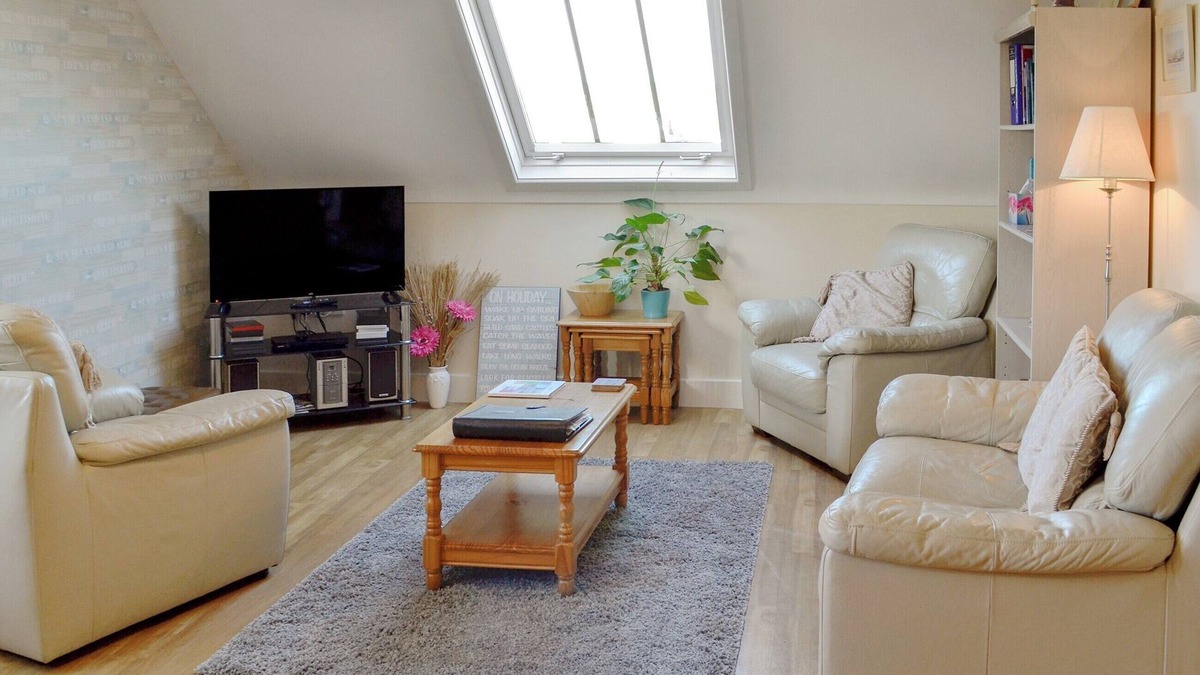 West Bay Cottage | 2 bedroom accommodation in Bridport