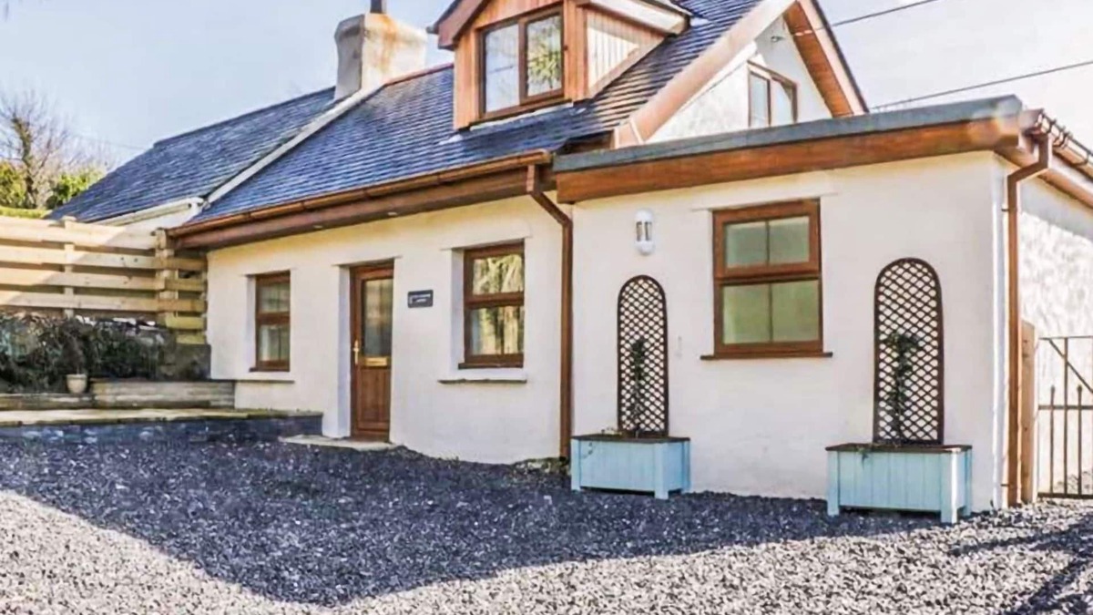 Brynteg Cottage | 2 bedroom accommodation in Brynteg