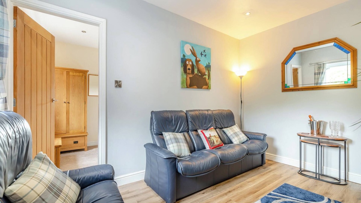 High Peak Cottage | 2 bedroom accommodation in Chinley