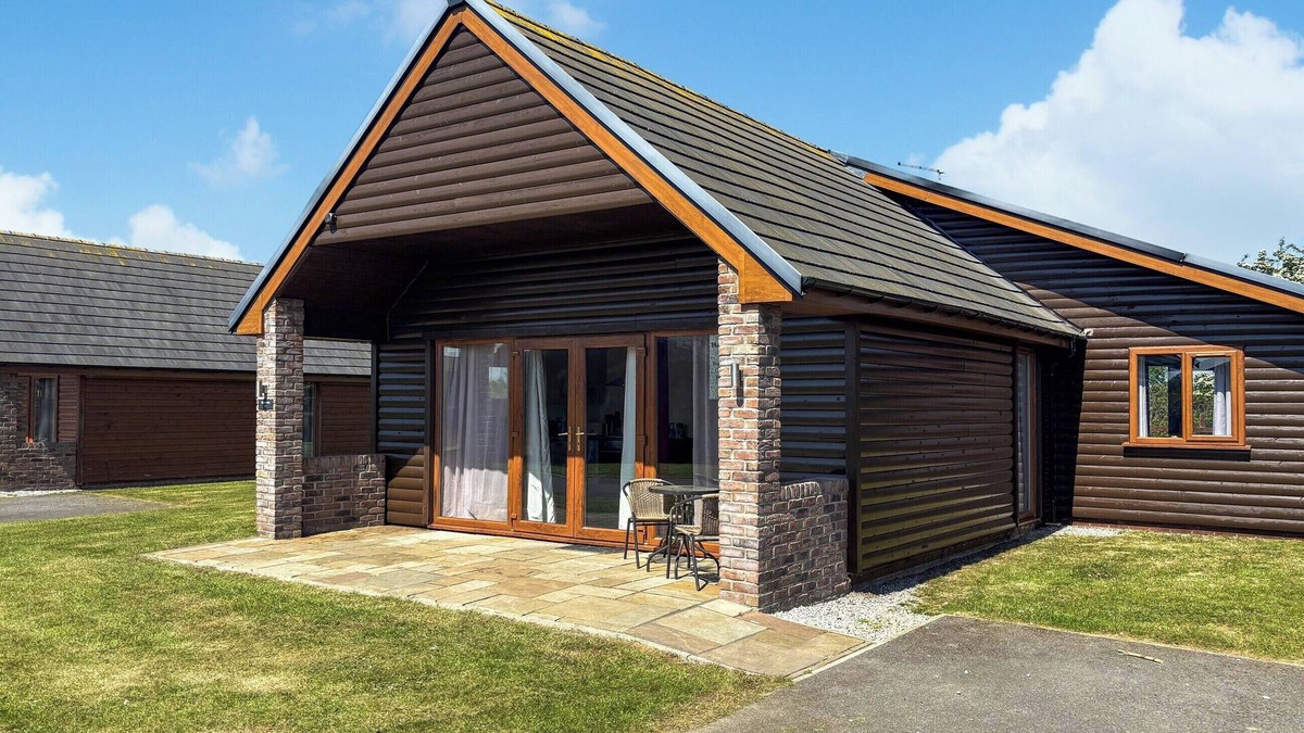 Fitling Cottage | 2 bedroom accommodation in Fitling