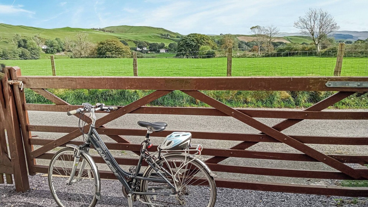 Glandyfi Cottage | 2 bedroom accommodation in Devil&rsquo;s Bridge, near Aberystwyth