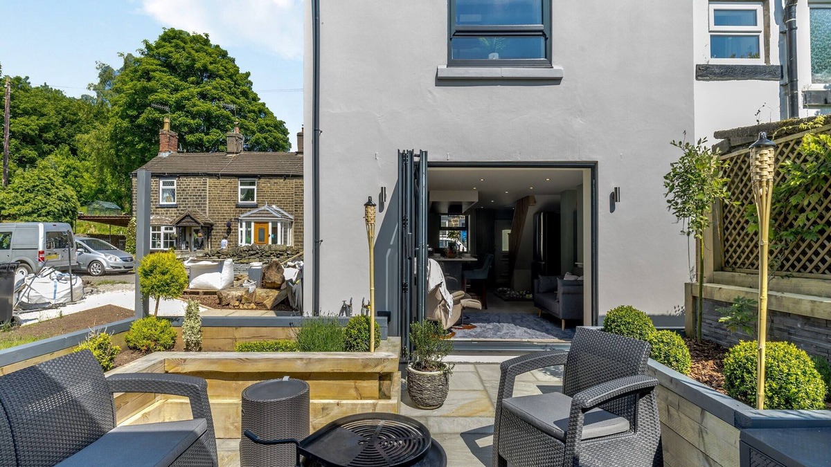 Padfield Cottage | 2 bedroom accommodation in Glossop