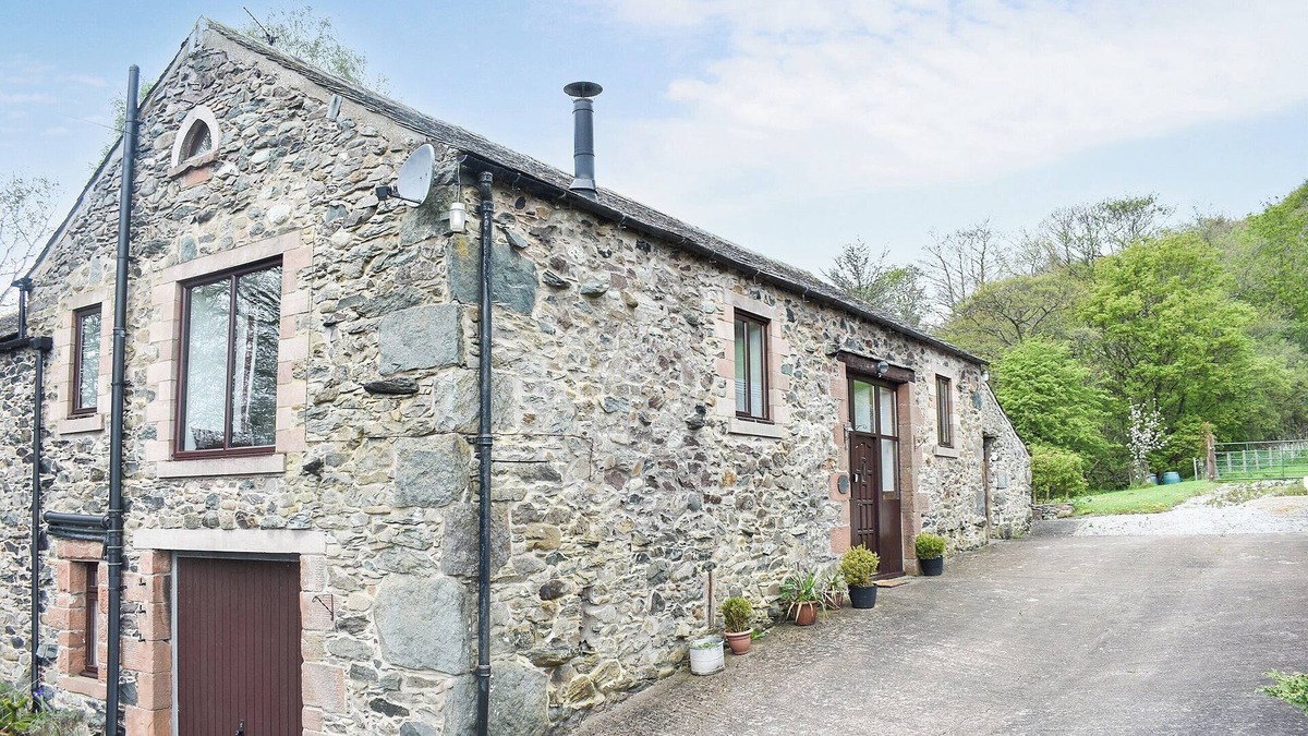 Watermillock Cottage | 2 bedroom accommodation in Watermillock on Ullswater, near Pooley Bridge
