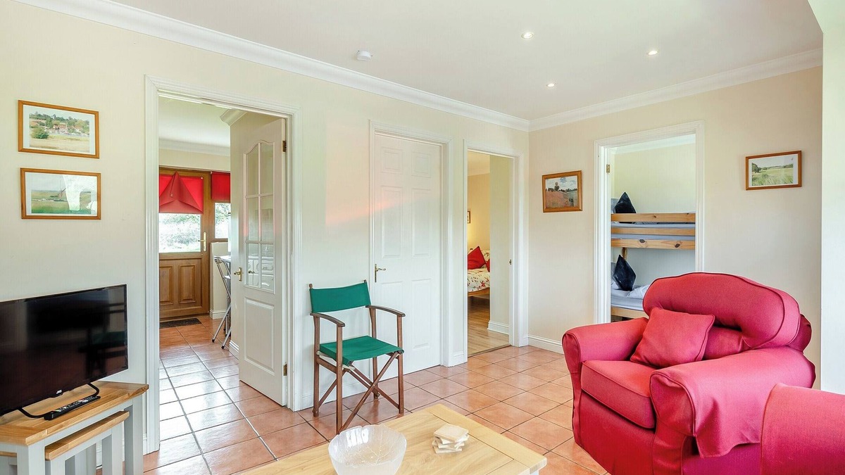 Brightlingsea Cottage | 2 bedroom accommodation in St Osyth