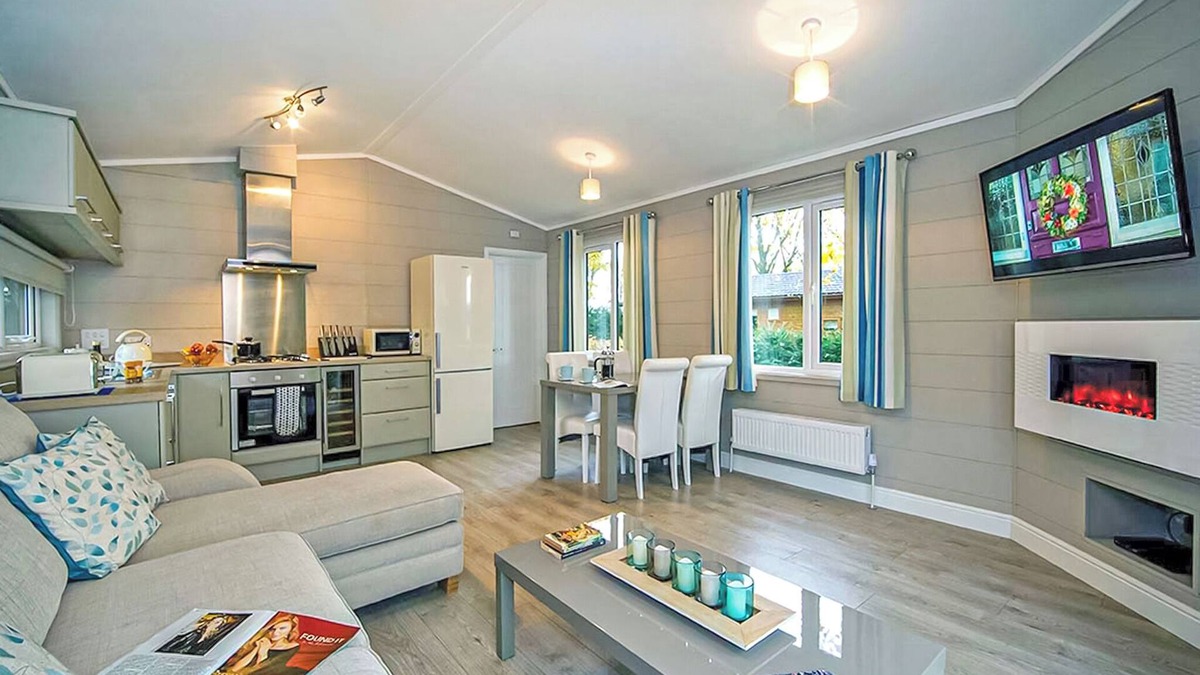 Low Catton Ski Chalet | 2 bedroom accommodation in Welburn