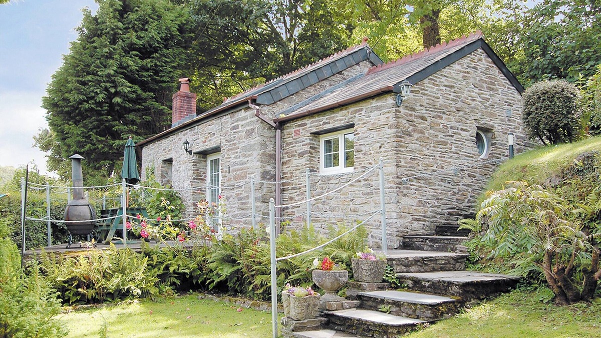 Bodmin Cottage | 2 bedroom accommodation in Polbrock, Washaway