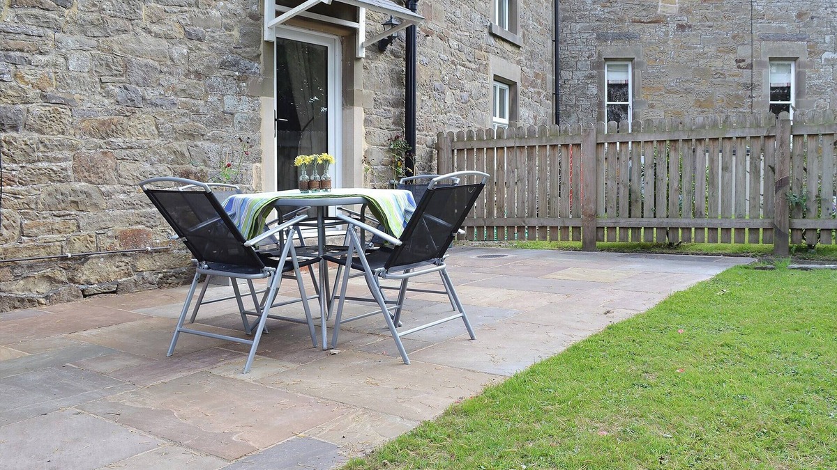 Hulme End Cottage | 2 bedroom accommodation in Hulme End, near Hartington
