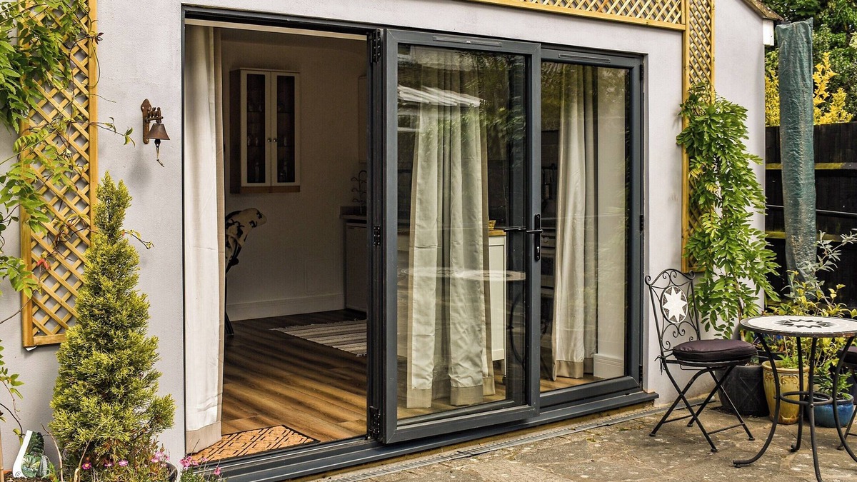Epsom Cottage | 2 bedroom accommodation in Epsom