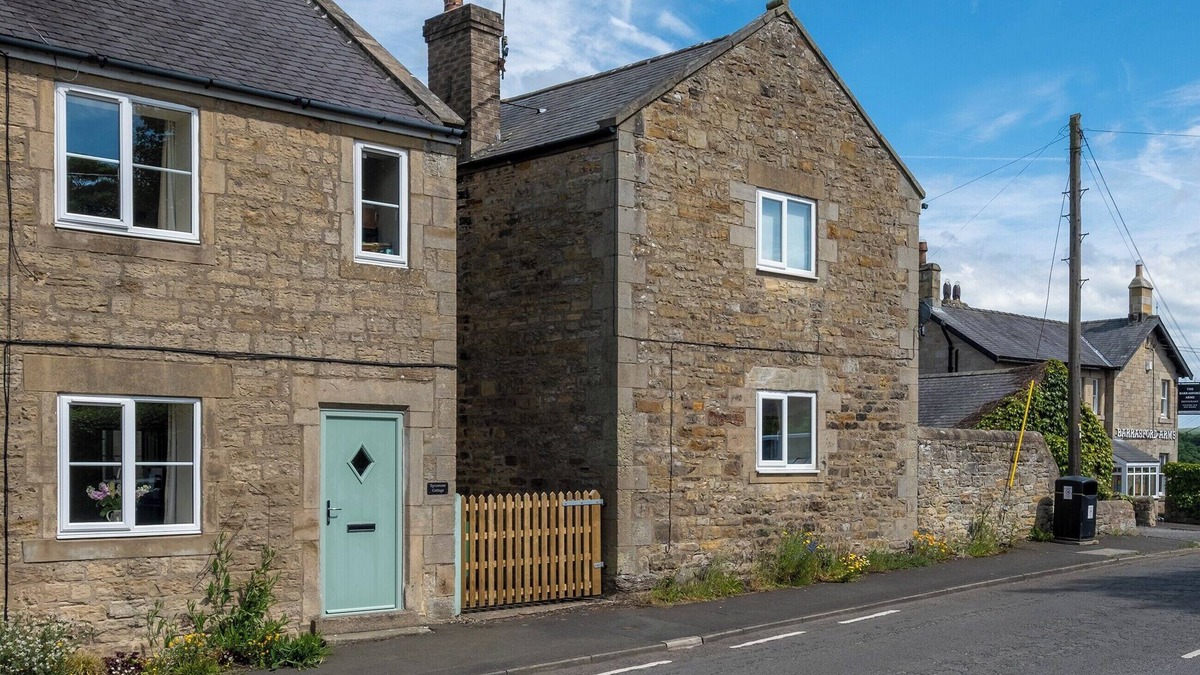 Barrasford Cottage | 2 bedroom accommodation in Barrasford, near Hexham