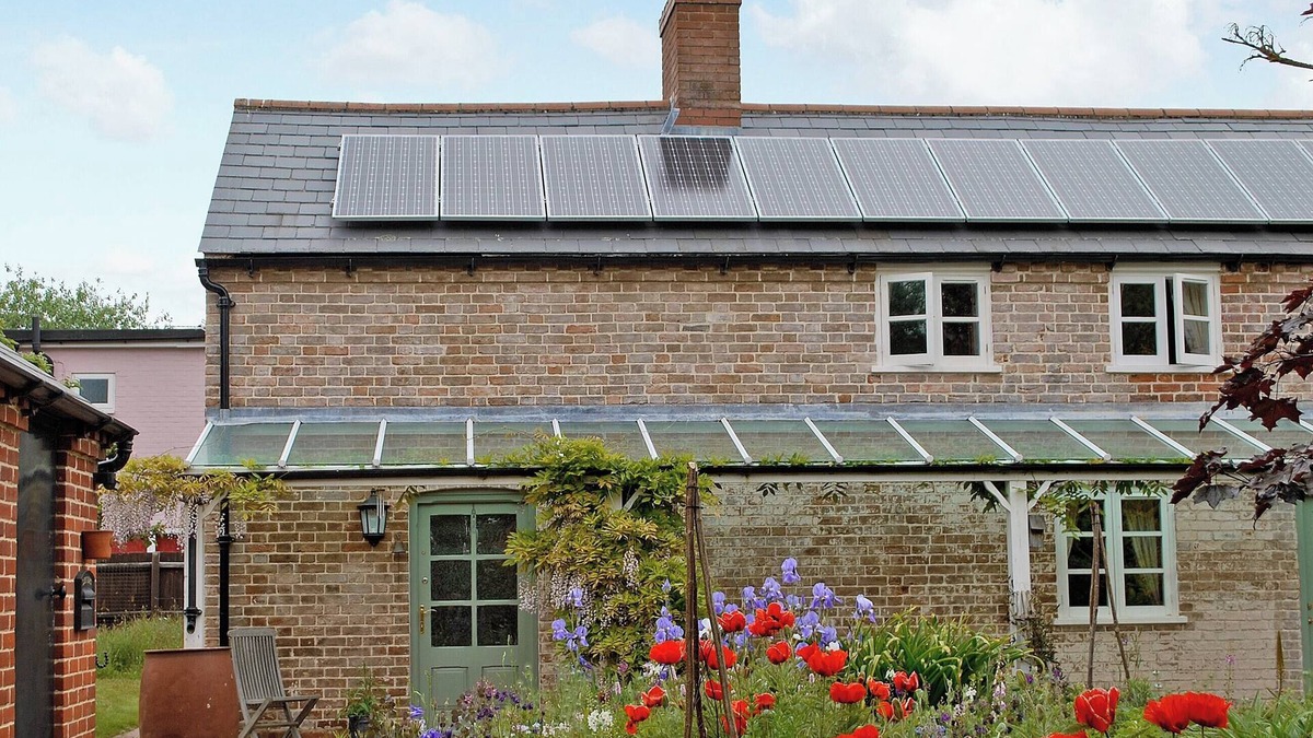 Great Blakenham Cottage | 2 bedroom accommodation in Little Blakenham, near Bramford