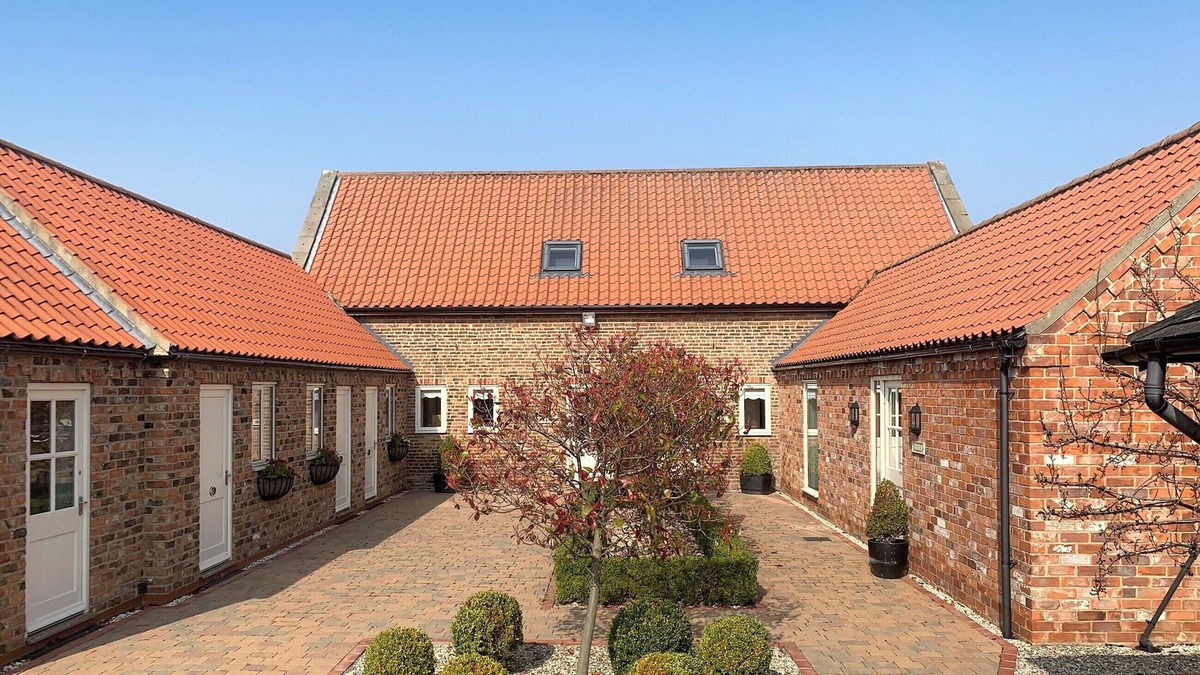 North Somercotes Cottage | 2 bedroom accommodation in North Somercotes, Mabelthorpe
