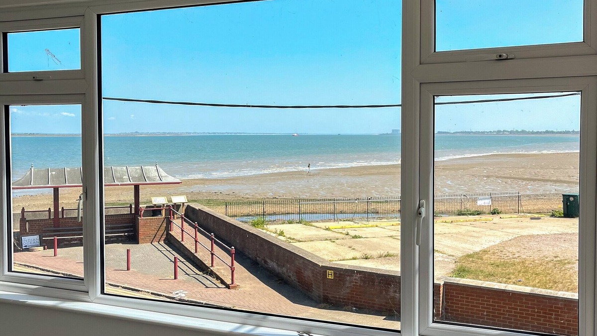 St Lawrence Apartment | 2 bedroom accommodation in Maldon
