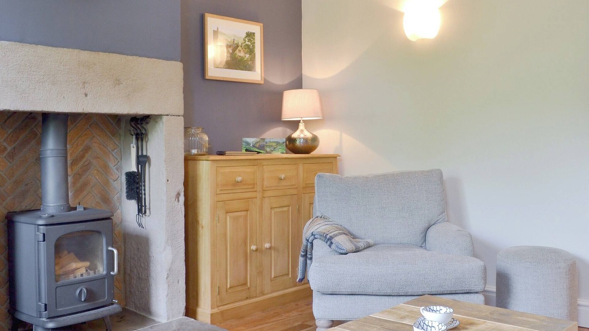 Wirksworth Cottage | 2 bedroom accommodation in Wirksworth, near Matlock