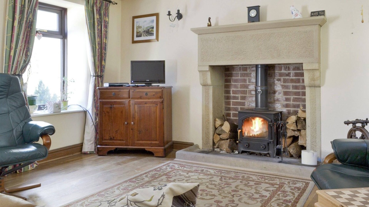 Bonsall Cottage | 2 bedroom accommodation in Bonsall, near Matlock