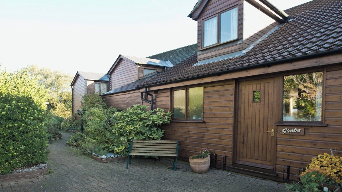 Smallburgh Cottage | 2 bedroom accommodation in Wayford Bridge, near Stalham