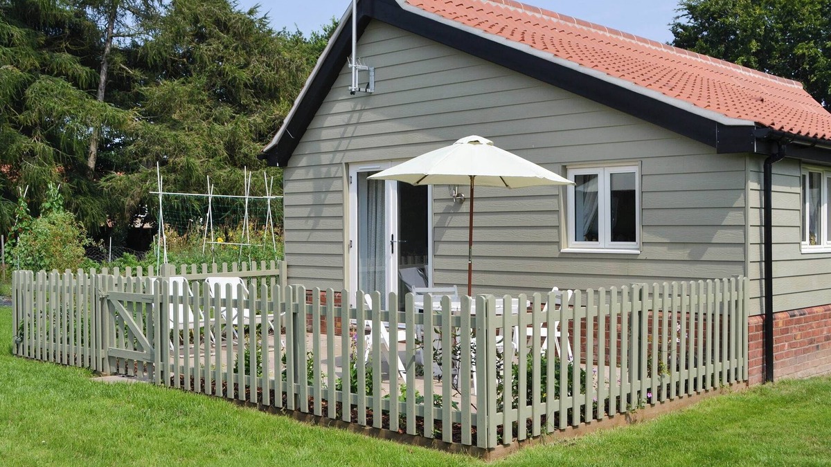 Roughton Cottage | 2 bedroom accommodation in Roughton, near Cromer