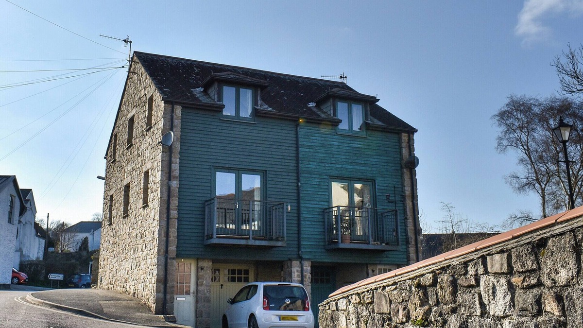 Mabe Cottage | 2 bedroom accommodation in Penryn