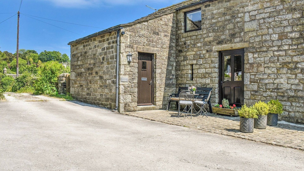 Hebden Cottage | 2 bedroom accommodation in Hebden, near Skipton