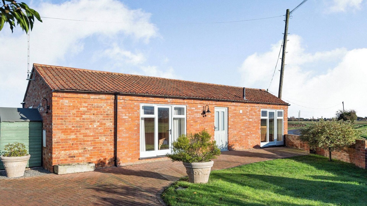 Wisbech Cottage | 2 bedroom accommodation in Wisbech