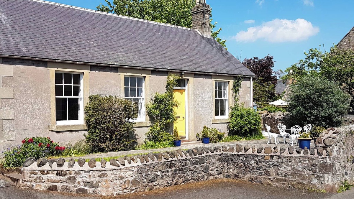 Duns Cottage | 2 bedroom accommodation in Duns