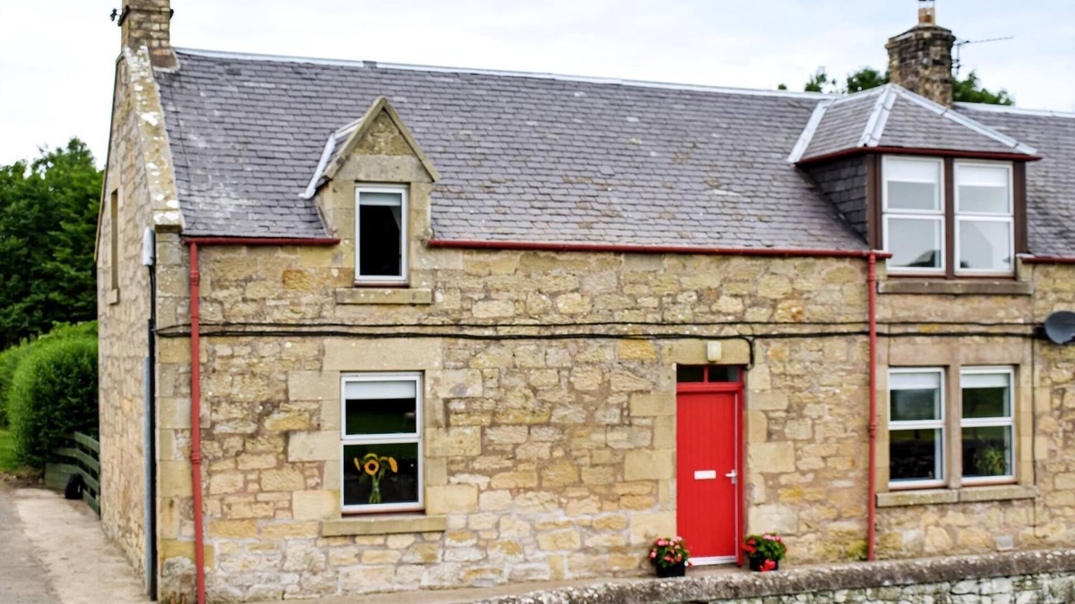 Duns Cottage | 2 bedroom accommodation in Duns