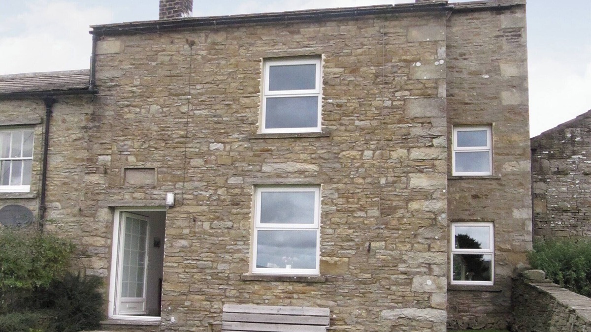 Hawes Cottage | 2 bedroom accommodation in Sedbusk, near Hawes