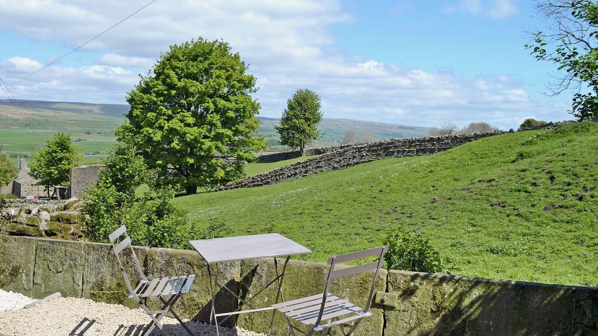 Burtersett Cottage | 2 bedroom accommodation in Burtersett, near Hawes