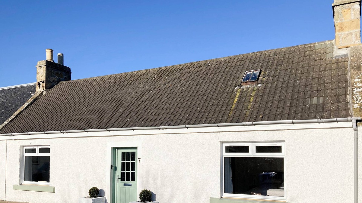 Fearn Cottage | 2 bedroom accommodation in Balintore, near Tain
