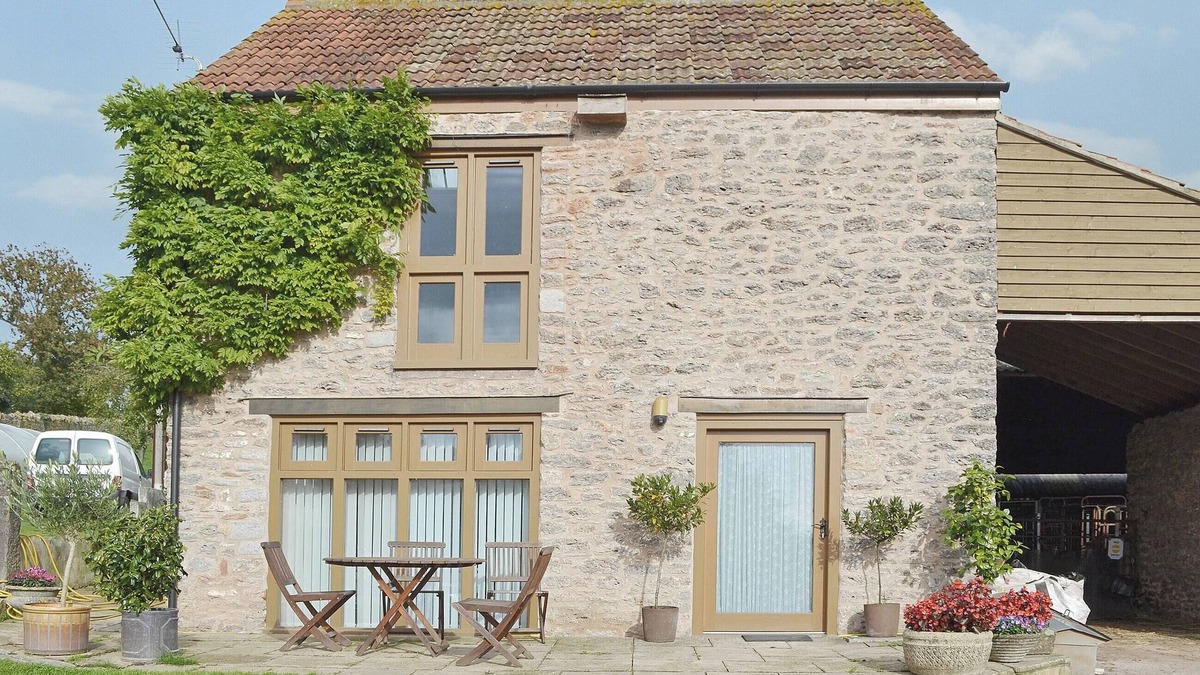 Wells Cottage | 2 bedroom accommodation in Westbury Sub Mendip, near Wells