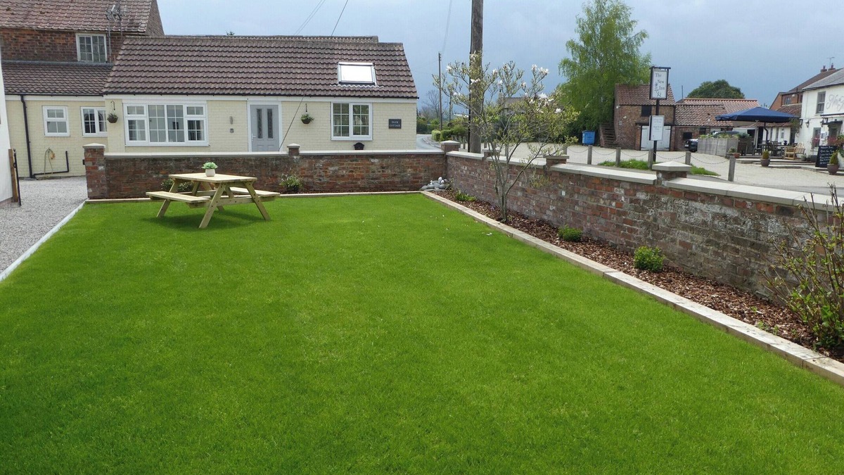 Tholthorpe Cottage | 2 bedroom accommodation in Tholthorpe, near York