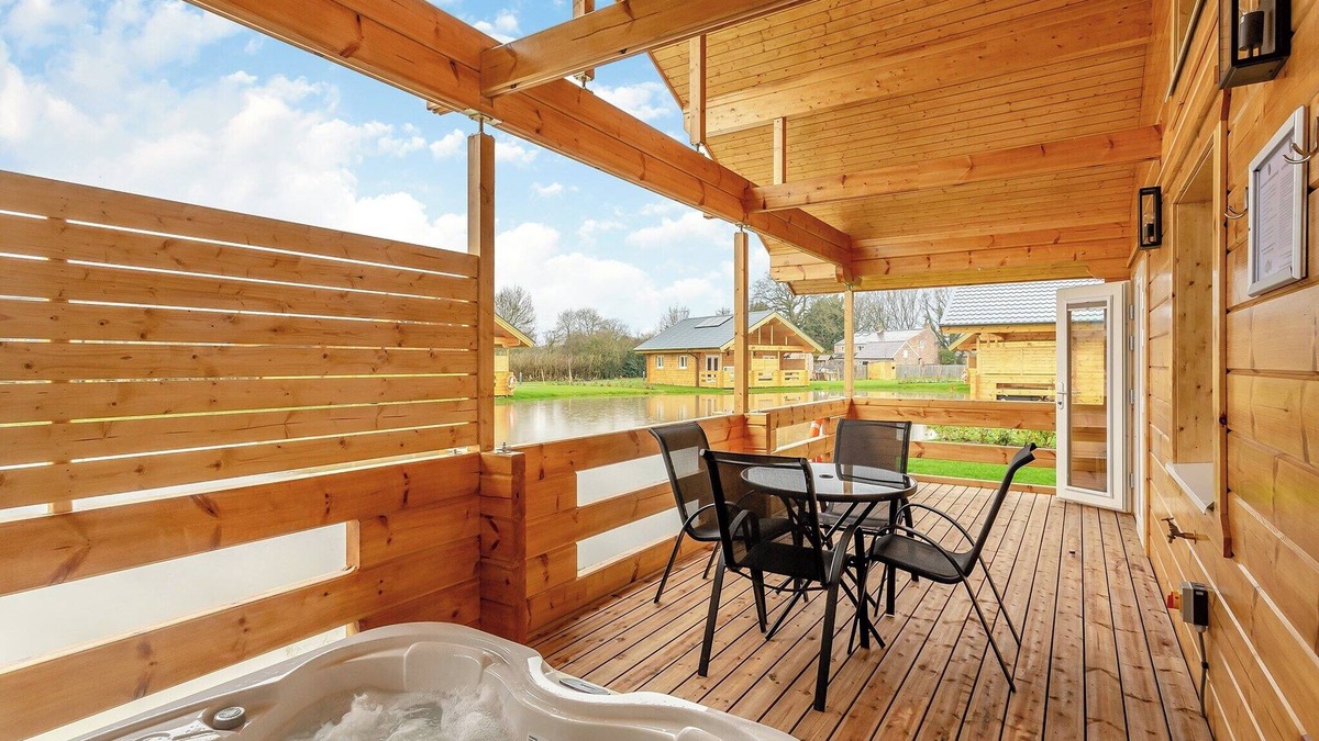 York Ski Chalet | 2 bedroom accommodation in York
