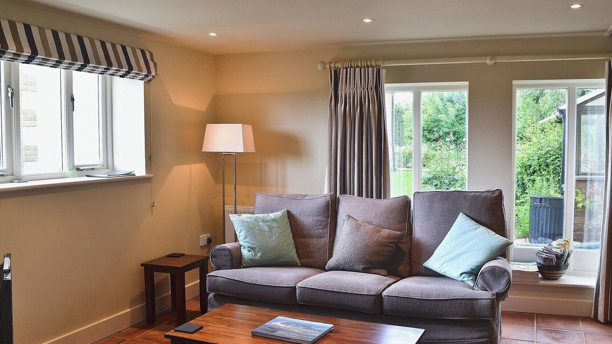 Diss Cottage | 2 bedroom accommodation in Thrandeston, Diss