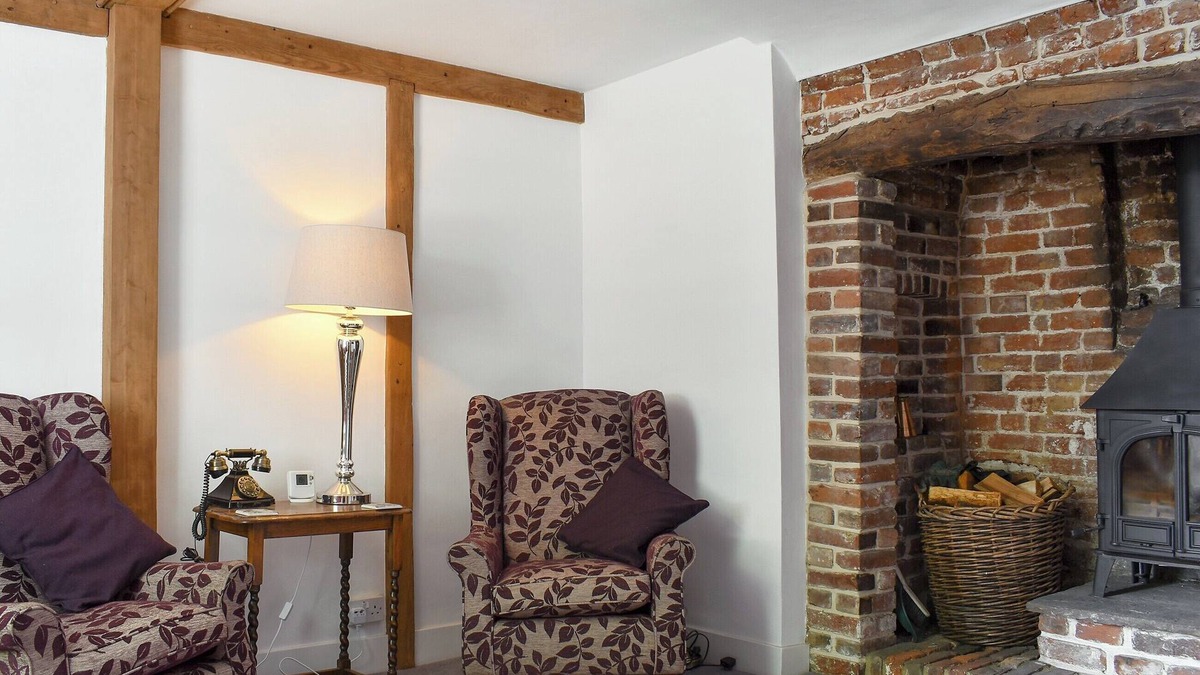Ham Cottage | 2 bedroom accommodation in Eastry, near Sandwich