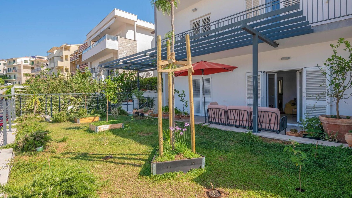 Bili brig Apartment | 2 bedroom amazing apartment in Makarska