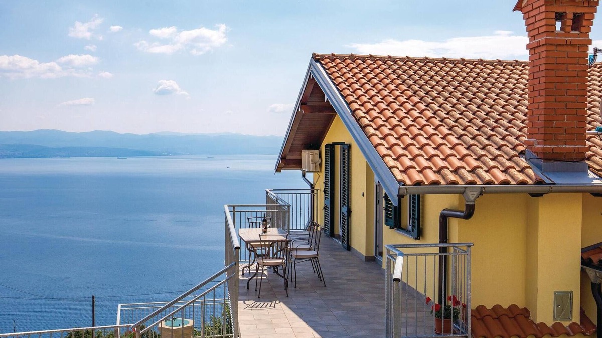 Tulisevica Apartment | 2 bedroom amazing apartment in Lovran