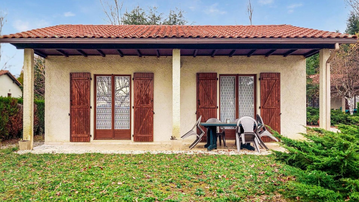 Sarrecave House | 2 bedroom amazing home in Sarrecave