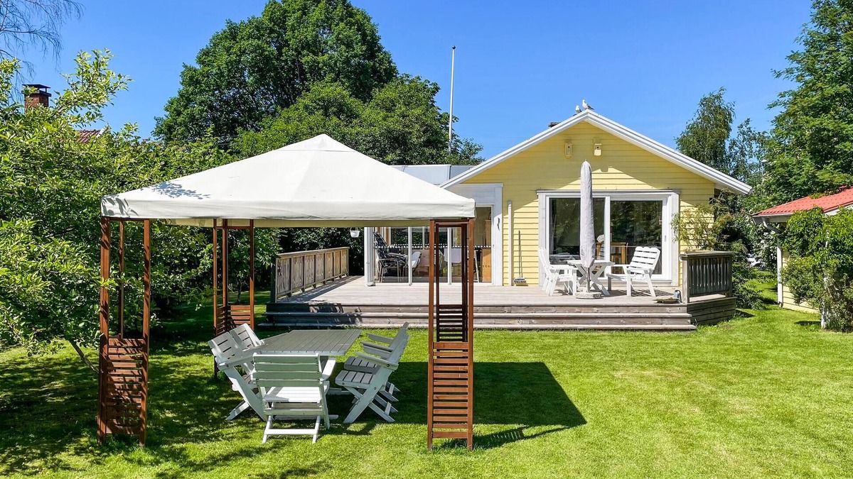 Frillesas House | 2 bedroom amazing home in Frillesås