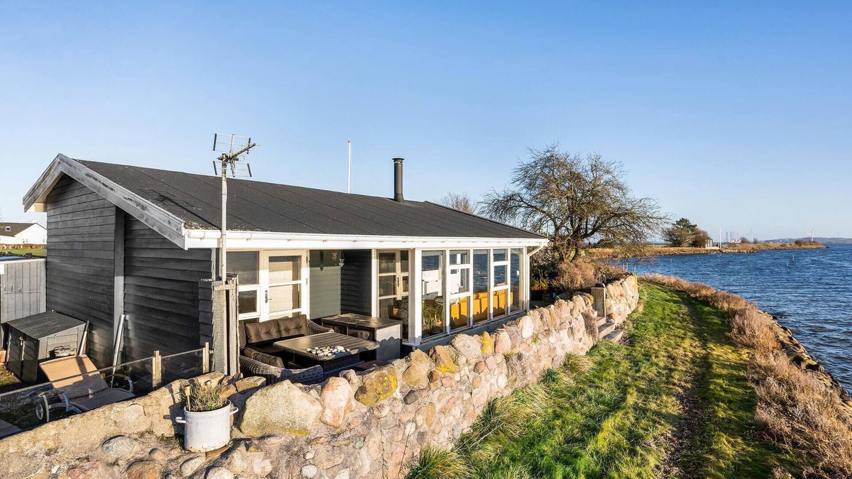 Otterup House | 2 bedroom amazing home in Otterup