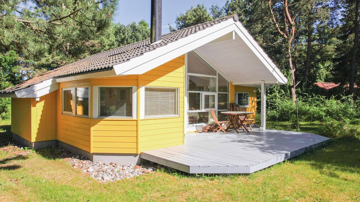 Hojby House | 2 bedroom amazing home in Højby
