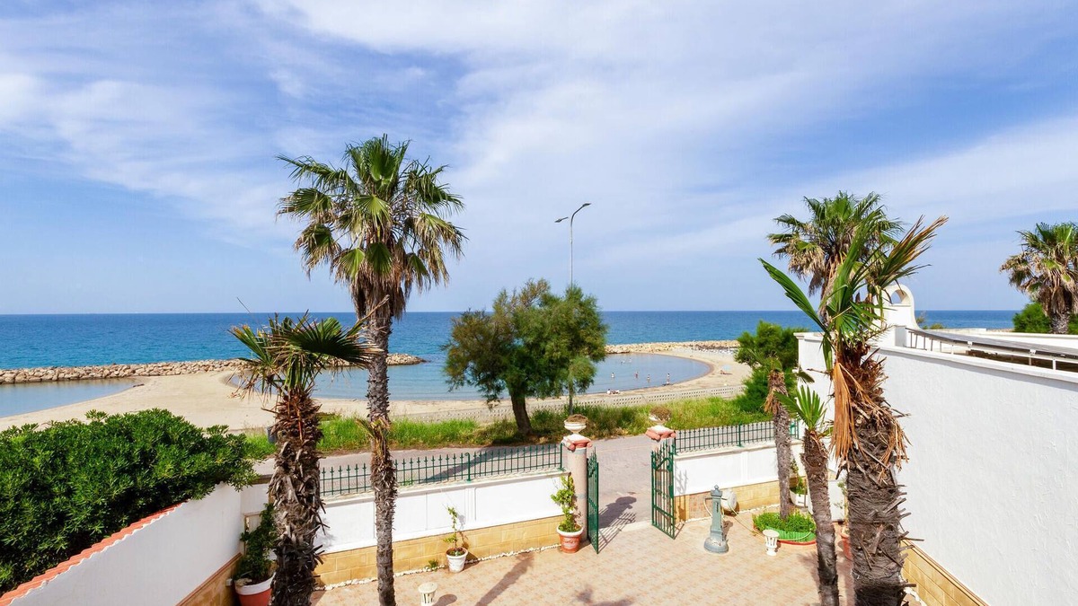 San Pietro Vernotico House | 2 bedroom amazing home in Campo di Mare
