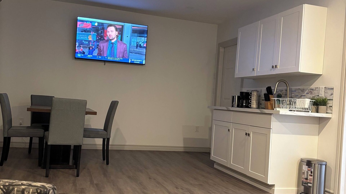 Marion Bridge Apartment | 2-bedroom apartment in tranquil Marion Bridge with AC, WiFi
