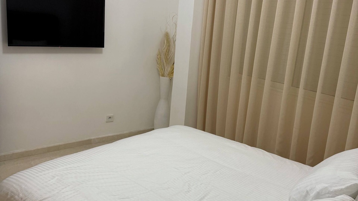 Casablanca City Center Apartment | 2-bedroom apartment in wonderful Dar-el-Beida with WiFi, AC