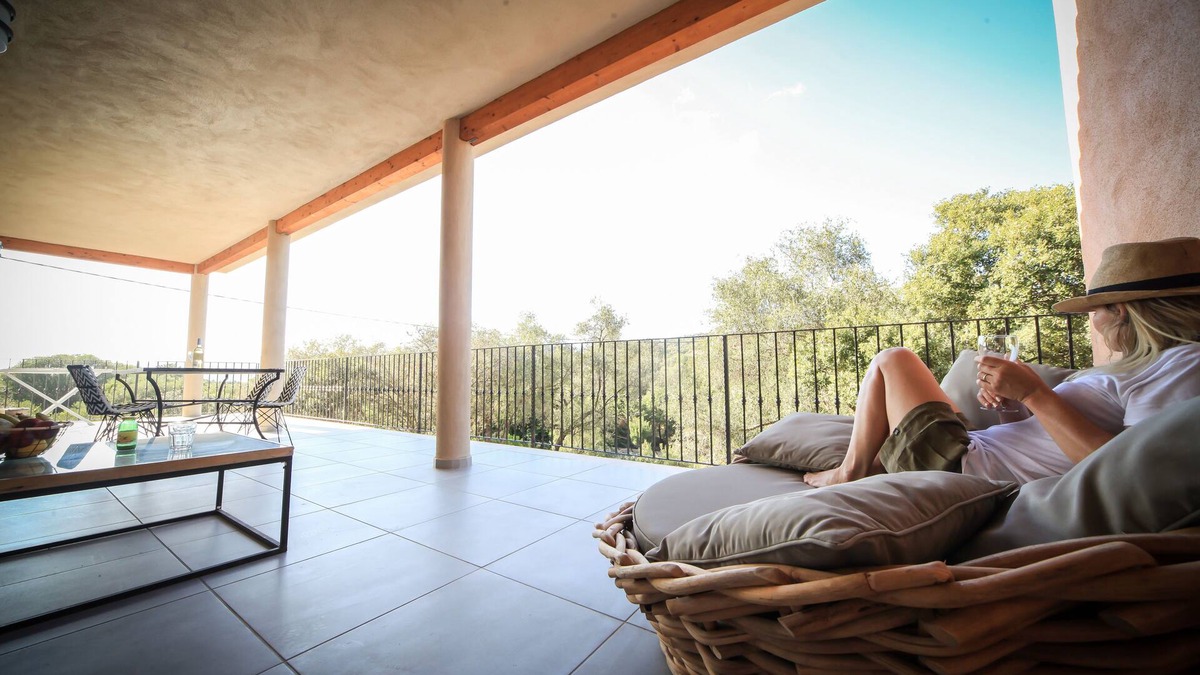 Olmeto Apartment | 2 bedroom apartment 200 meters from the WIFI beach, balconies, terraces,