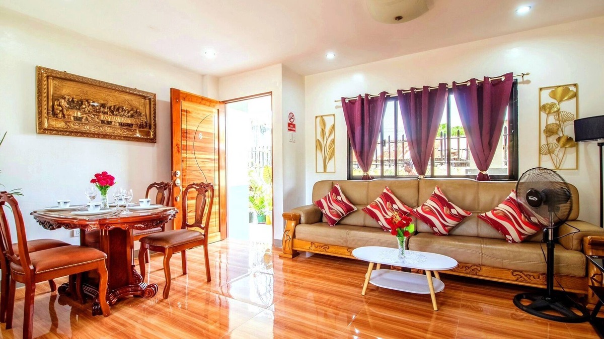 Liloan Apartment | 2 Bedroom Apartment ~ 5 minutes to Grand Mall