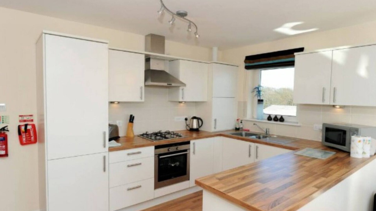Central Aberdeen Apartment | 2 Bedroom Apartment - Hilton Campus