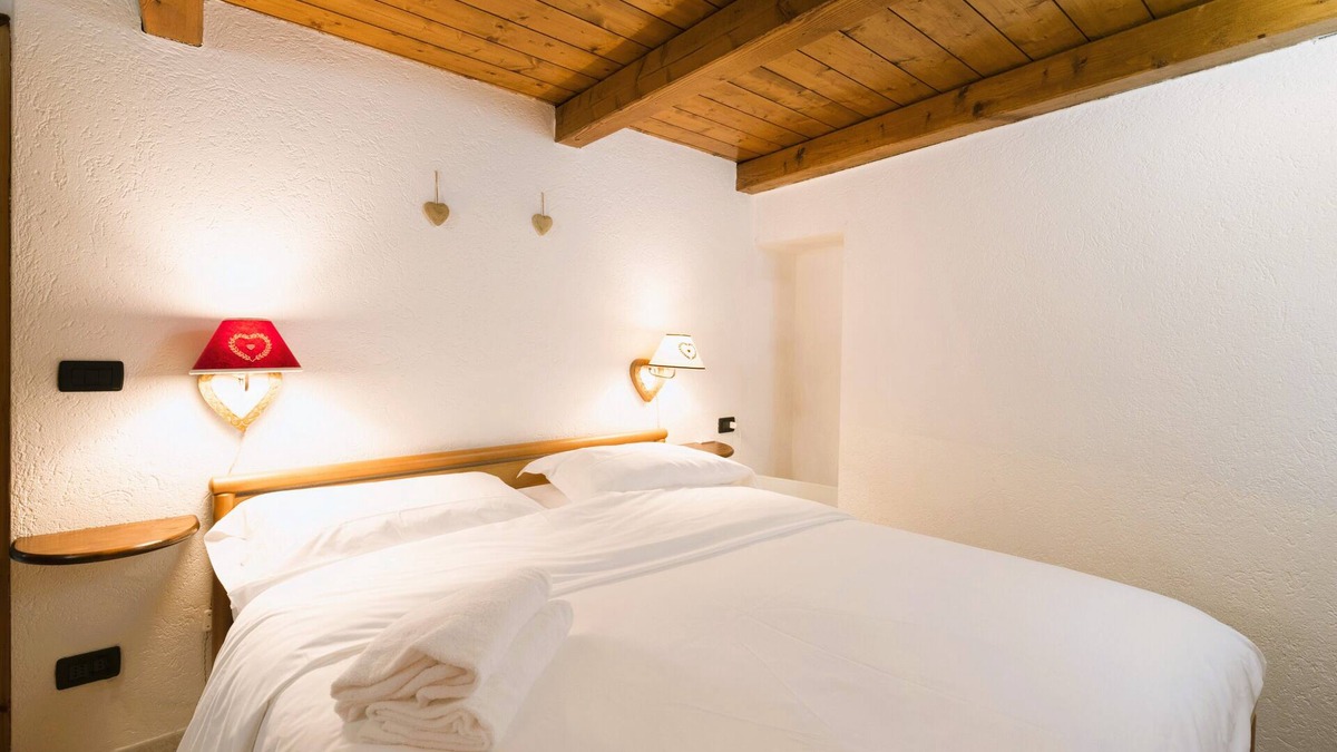 La Salle Apartment | 2 Bedroom Apartment in La Salle