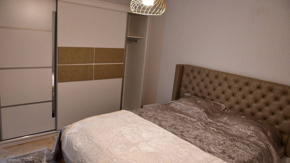 Pristina House | 2- bedroom apartment in fabulous Prishtina with Air conditioner, WiFi, Kitchen