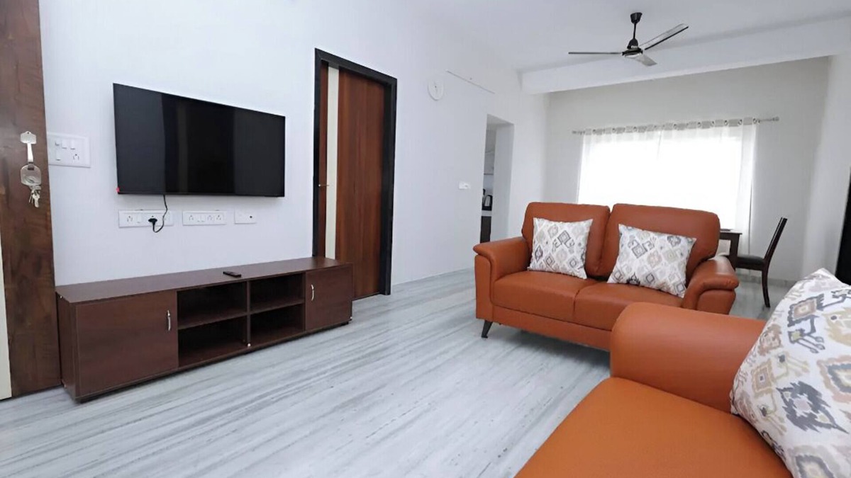 Perambur Purasavakam Apartment | 2 Bedroom Apartment in chennai/Air Conditioned/WIFI/Central/Downtown location