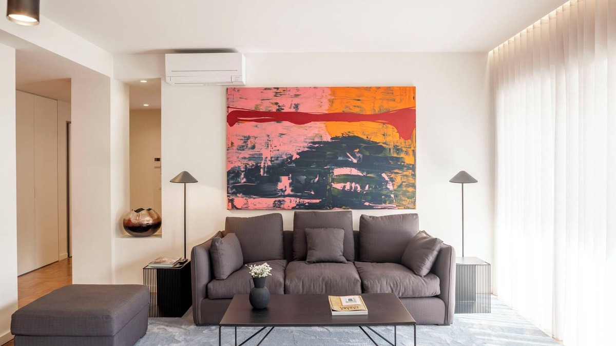 Lisbon Old Town Apartment | 2-Bedroom Apartment in Avenidas Novas – Sophisticated Comfort in Central Lisbon